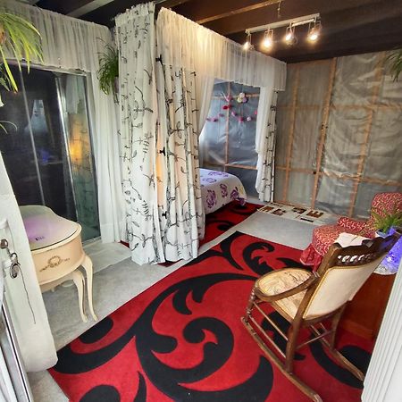 Bed and Breakfast Jacaranda East Grinstead Zewnętrze zdjęcie